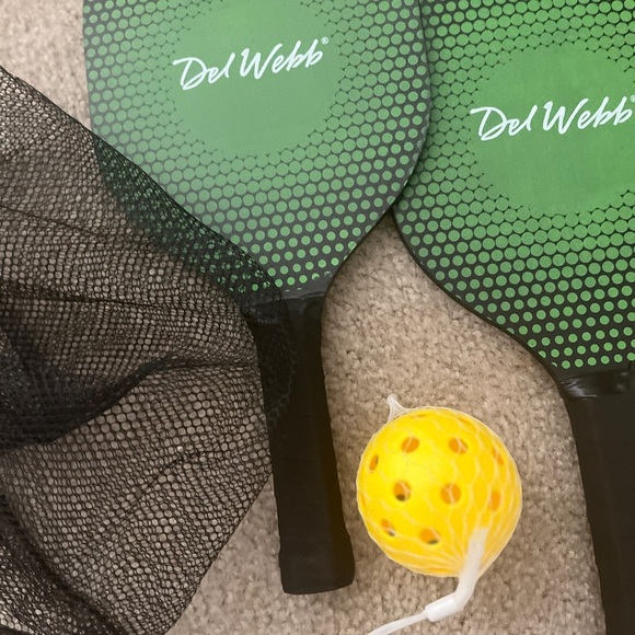 Paddle Ball Set - Picture 2 of 4